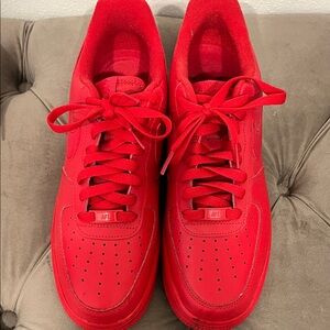 Nike Men's Red Sneakers
